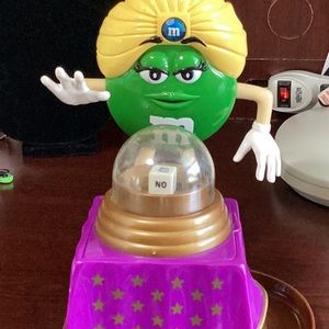 Vintage M&M Fun Fortunes Green Dispenser in good working condition